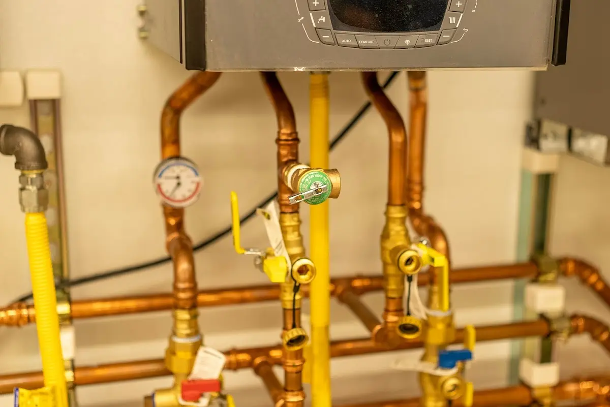 Licensed technician providing Slab Leak Repair for a homeowner in Magnolia